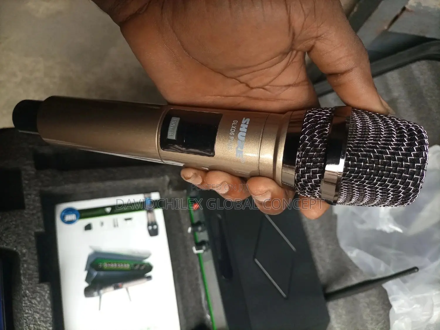 Shure GLX-D6 PLUS