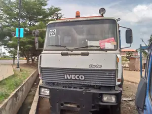 Iveco Hi-Way 1998 White
