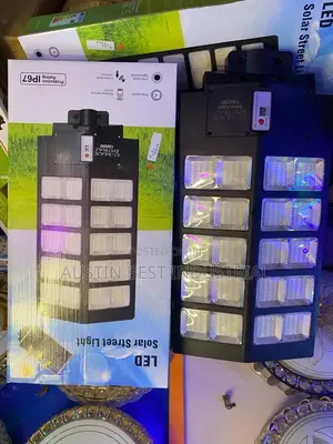 20eyes All in One Solar Street Light