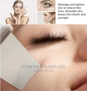 Ultrasonic Face Scrubber Cleaner Shovel Machine