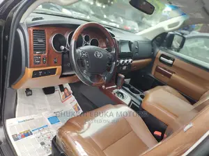 Toyota Sequoia 2015 Black