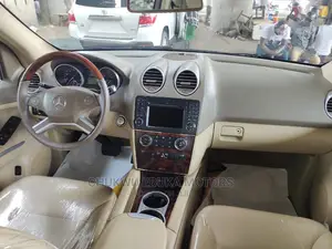 Mercedes-Benz M Class ML 350 4Matic 2011 Gray