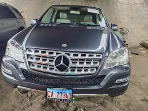 Mercedes-Benz M Class ML 350 4Matic 2011 Gray