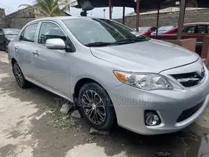 Toyota Corolla 2013 Silver