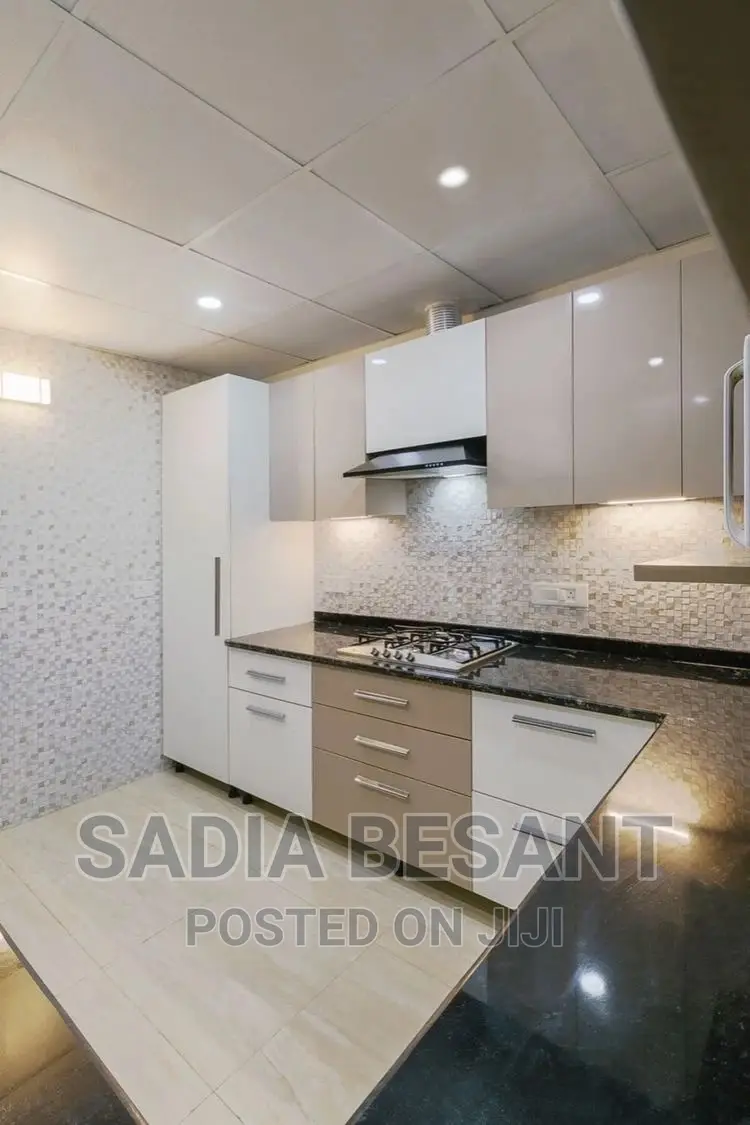 Kitchen and Accessories