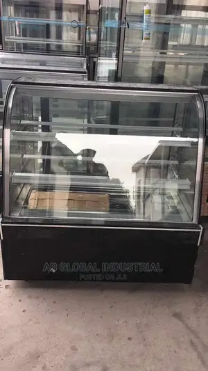 Standing Cake Display