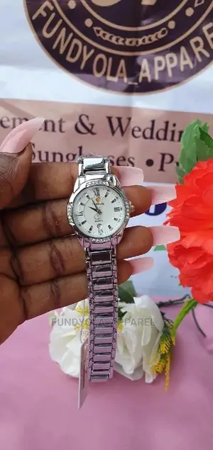 Female Sliver Small Face Wrist Watch