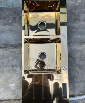 Exclusive Doubled Gold Sink With Tray