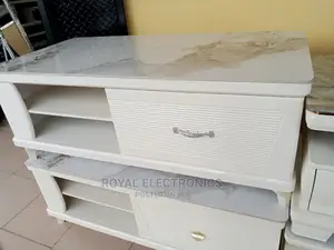 Authentic Modern Center Table With Drawer
