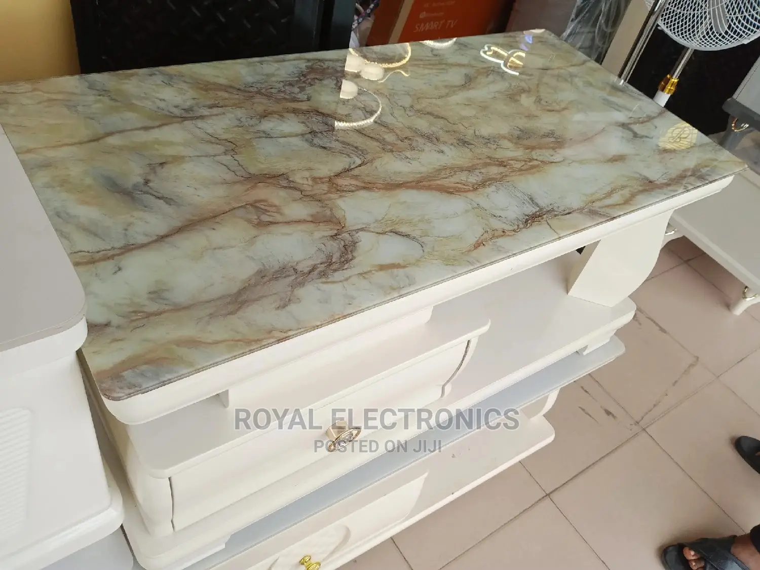 Just Released Modern Center Table With Drawer