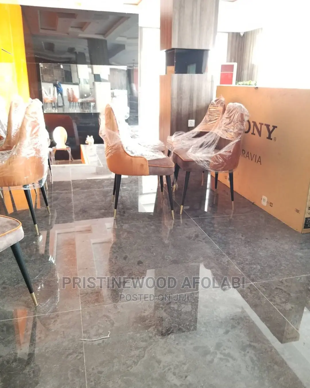 Dining Seat