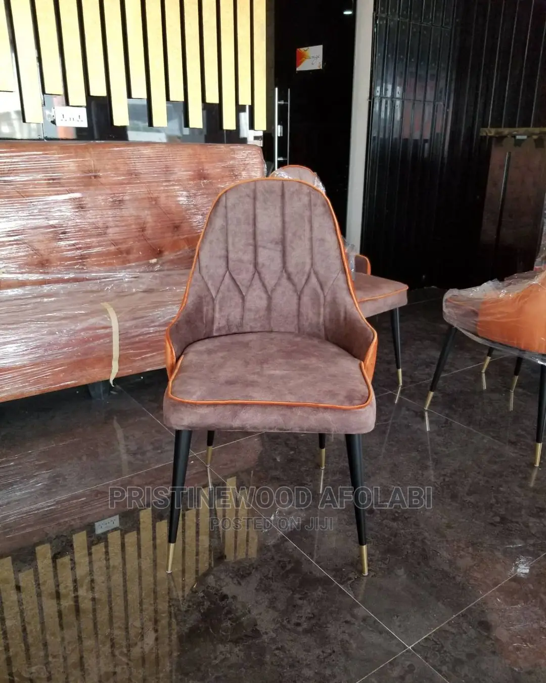 Dining Seat