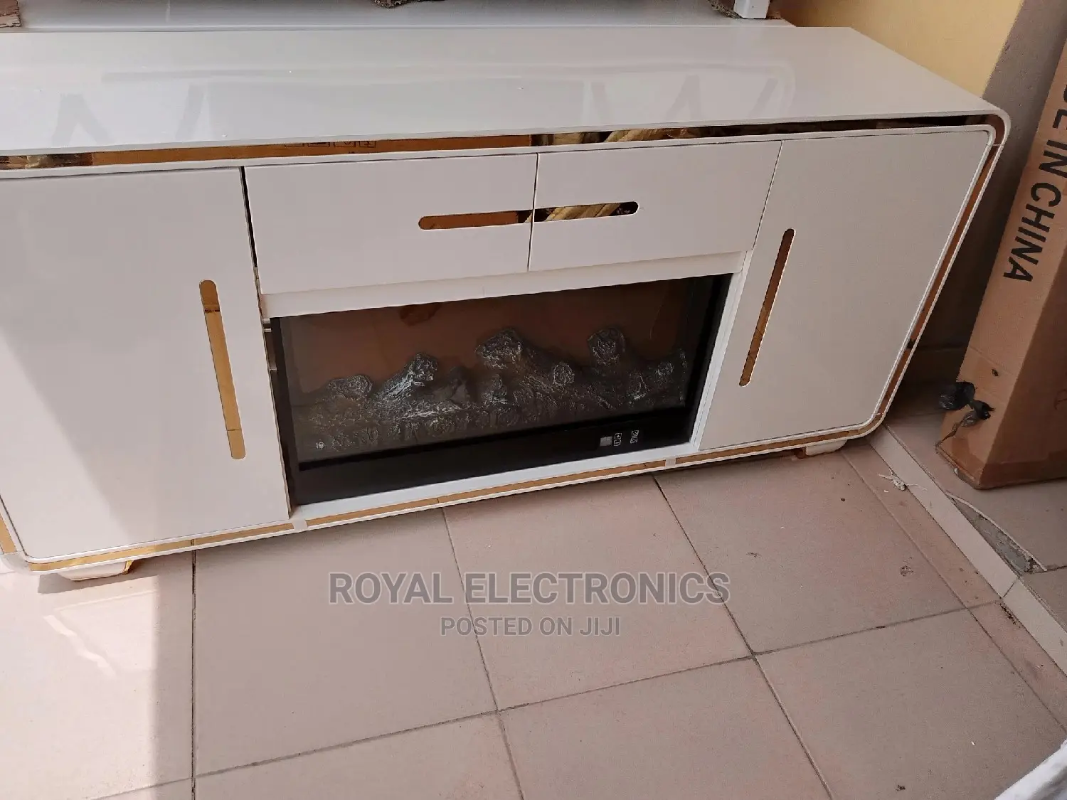 Top Quality Modern Imported TV Stand With Fire Display