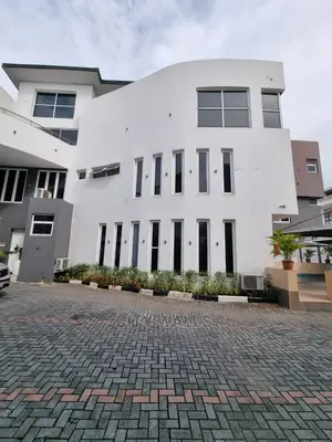 4bdrm Duplex in Banana Island, Ikoyi for Rent