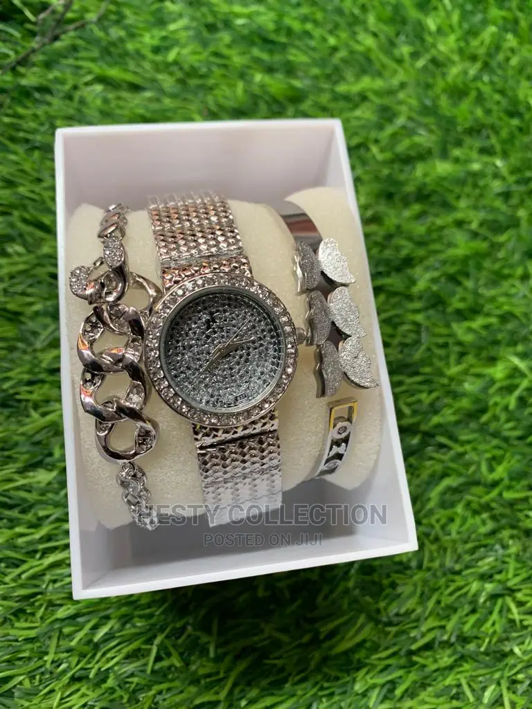 Wristwatch and Bracelet