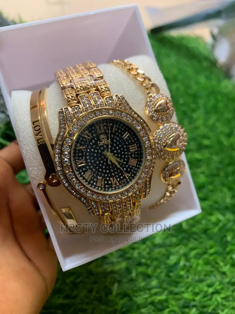 Wristwatch and Bracelet