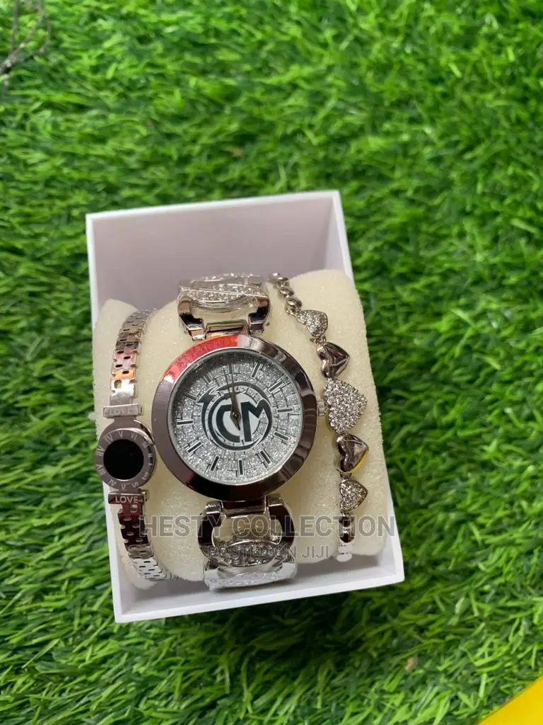 Wristwatch and Bracelet