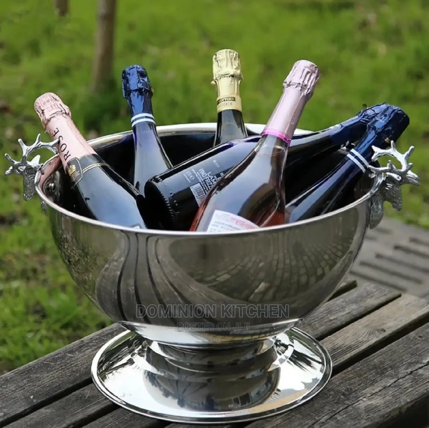 Champagne Bowl
