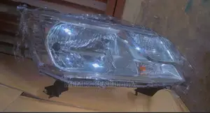 Head Lamp Hiace Bus 2020