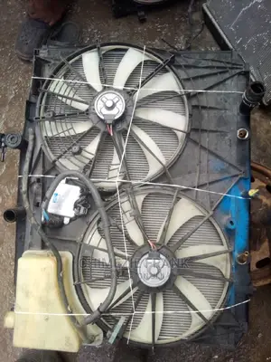 Complete Radiator Toyota Highlander 2018