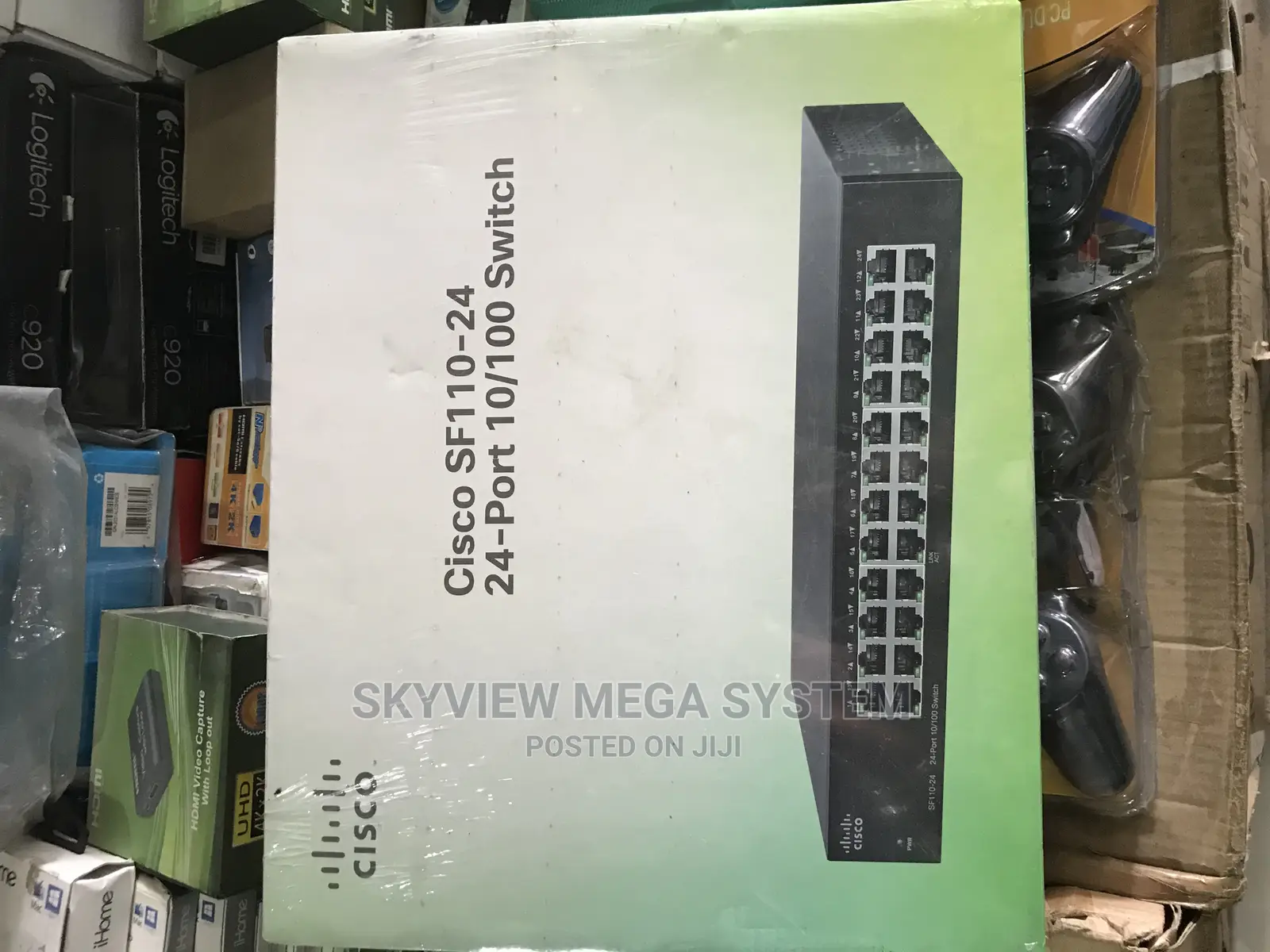 Cisco 24 Port Switch
