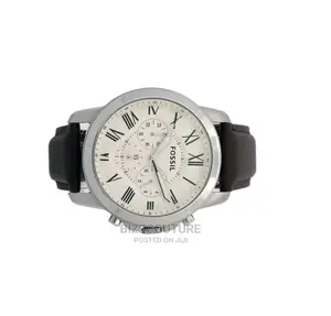 Original FOSSIL Leather Strap Watch Available in Store