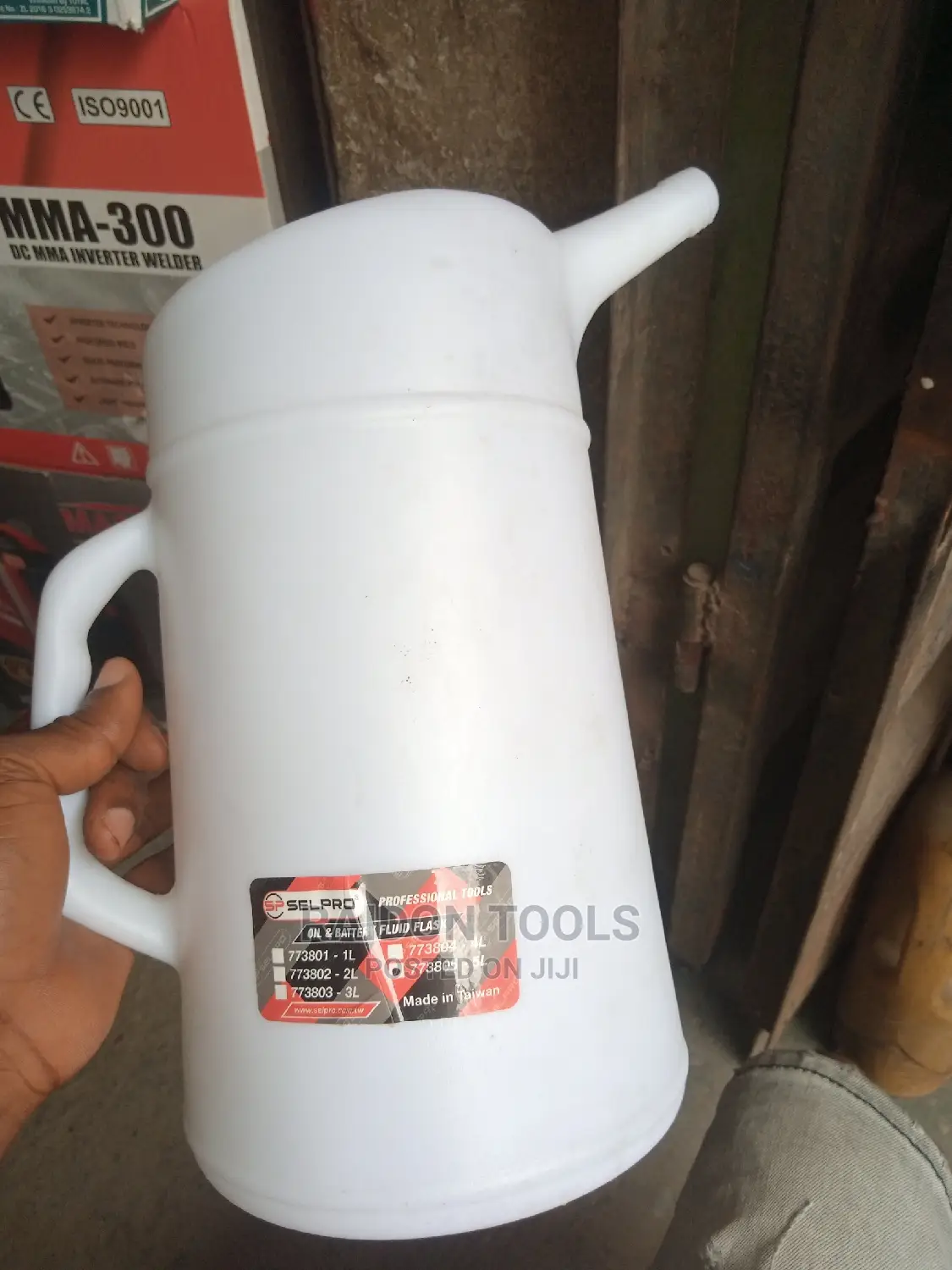 Measuring Jugs 5L