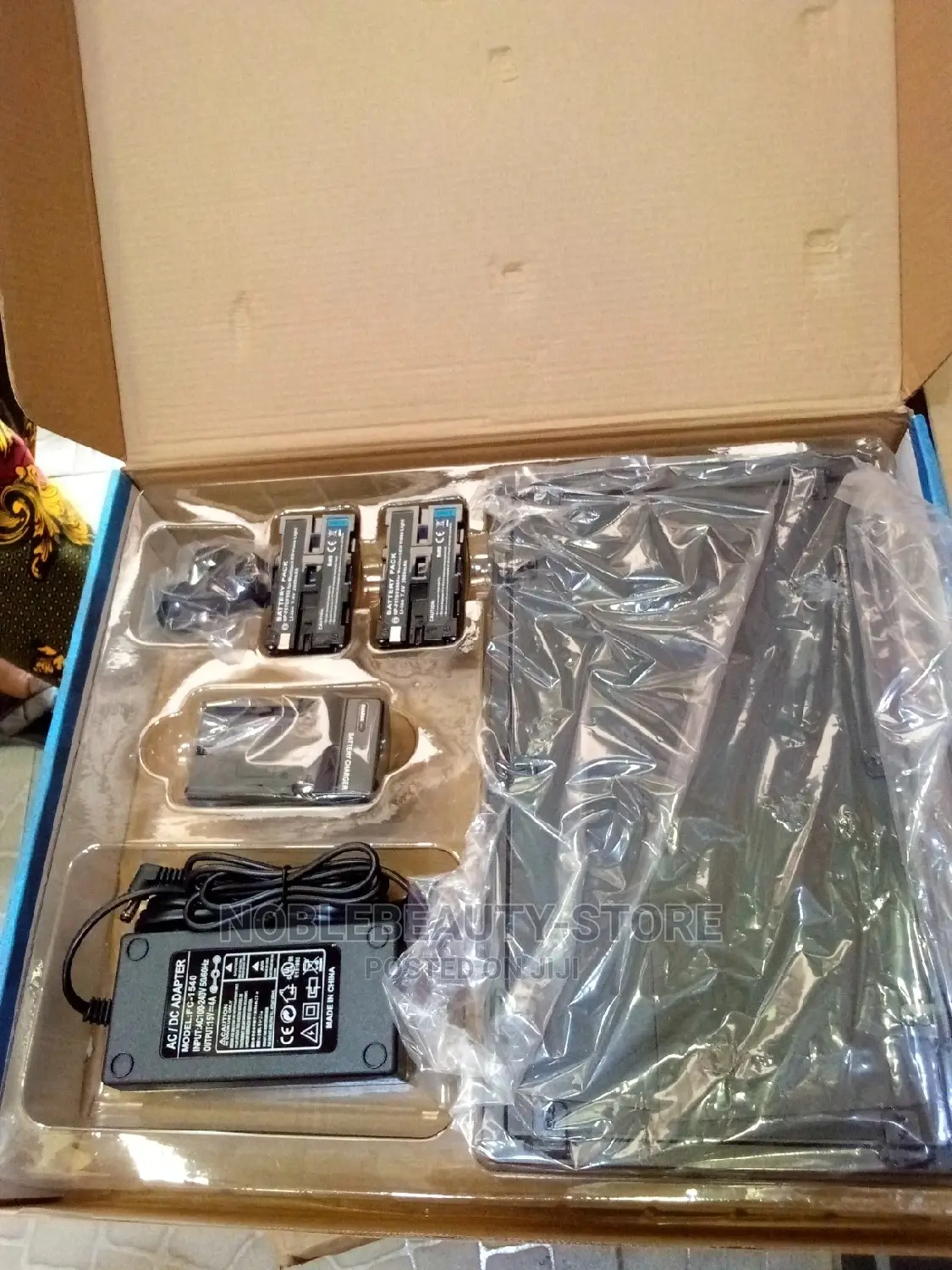 Led800 Rechargeable Pro Light