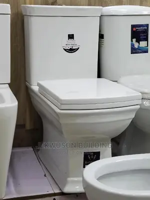 Square Shaped Wc