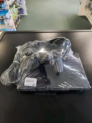 Very Neat Uk Used Ps2(Slim) With Pes23 + 10 Games And Pad