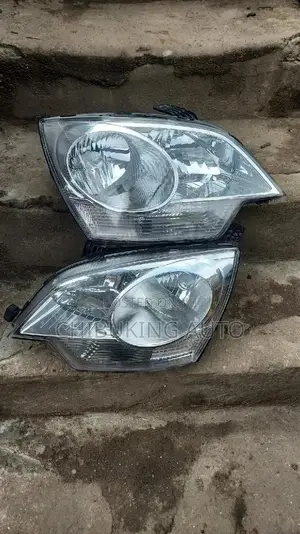 Headlamp Saturn Vue 2008