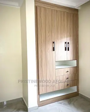 Wardrobe by Pristinewood