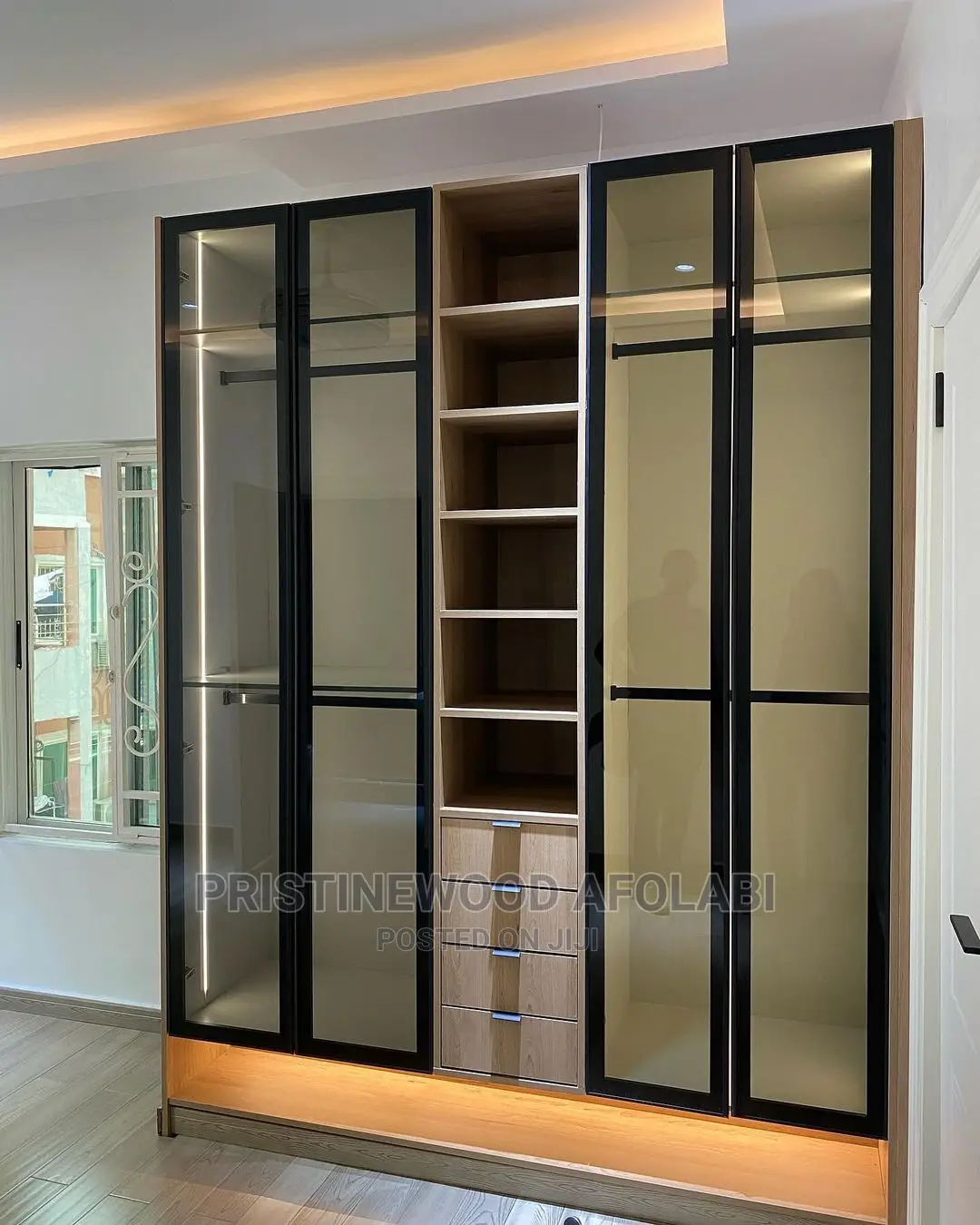 Wardrobe by Pristinewood Design