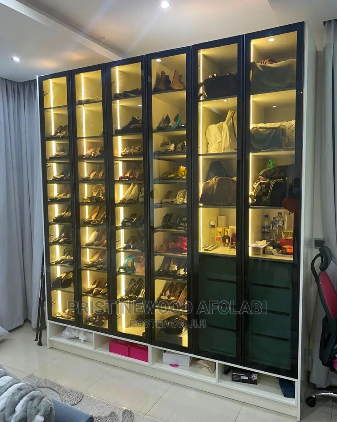 Wardrobe by Pristinewood Design