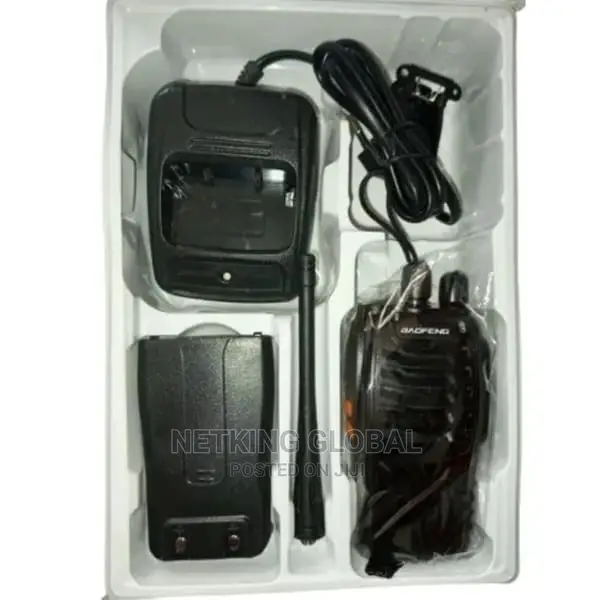 Baofeng 888S (Walkie-Talkie)