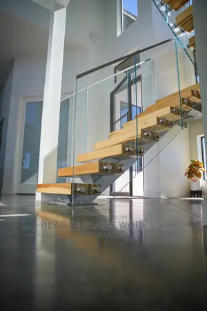 Flight Mono With Glass Standoff Pins