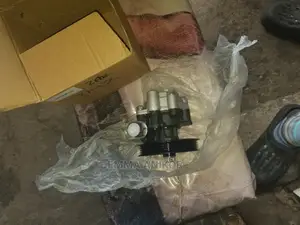 Power Steering Pump for Lexus Rx350 and Rx330