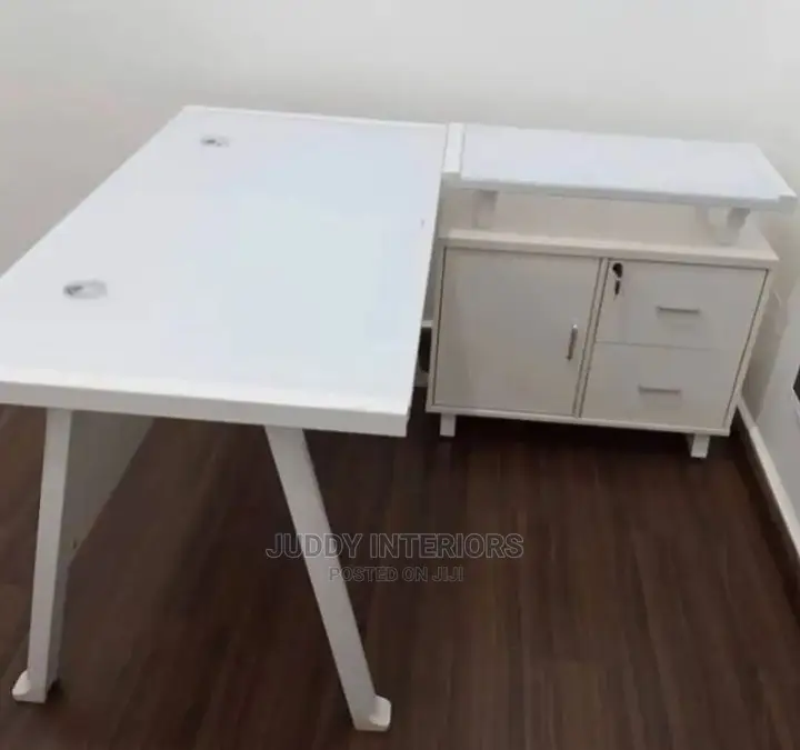 Manager's Office Table Set With Chair
