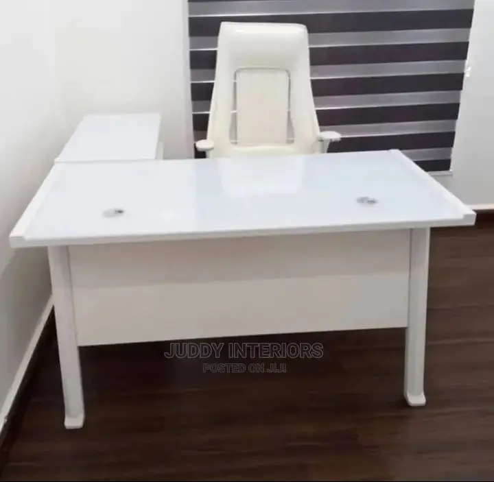 Manager's Office Table Set With Chair