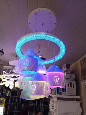 Premium Quality 4-Box Chandelier Light