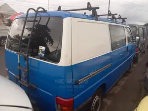 Volkswagen Transporter 2003 Blue