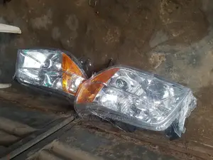 Headlights Honda Pilot 2005-06 Model