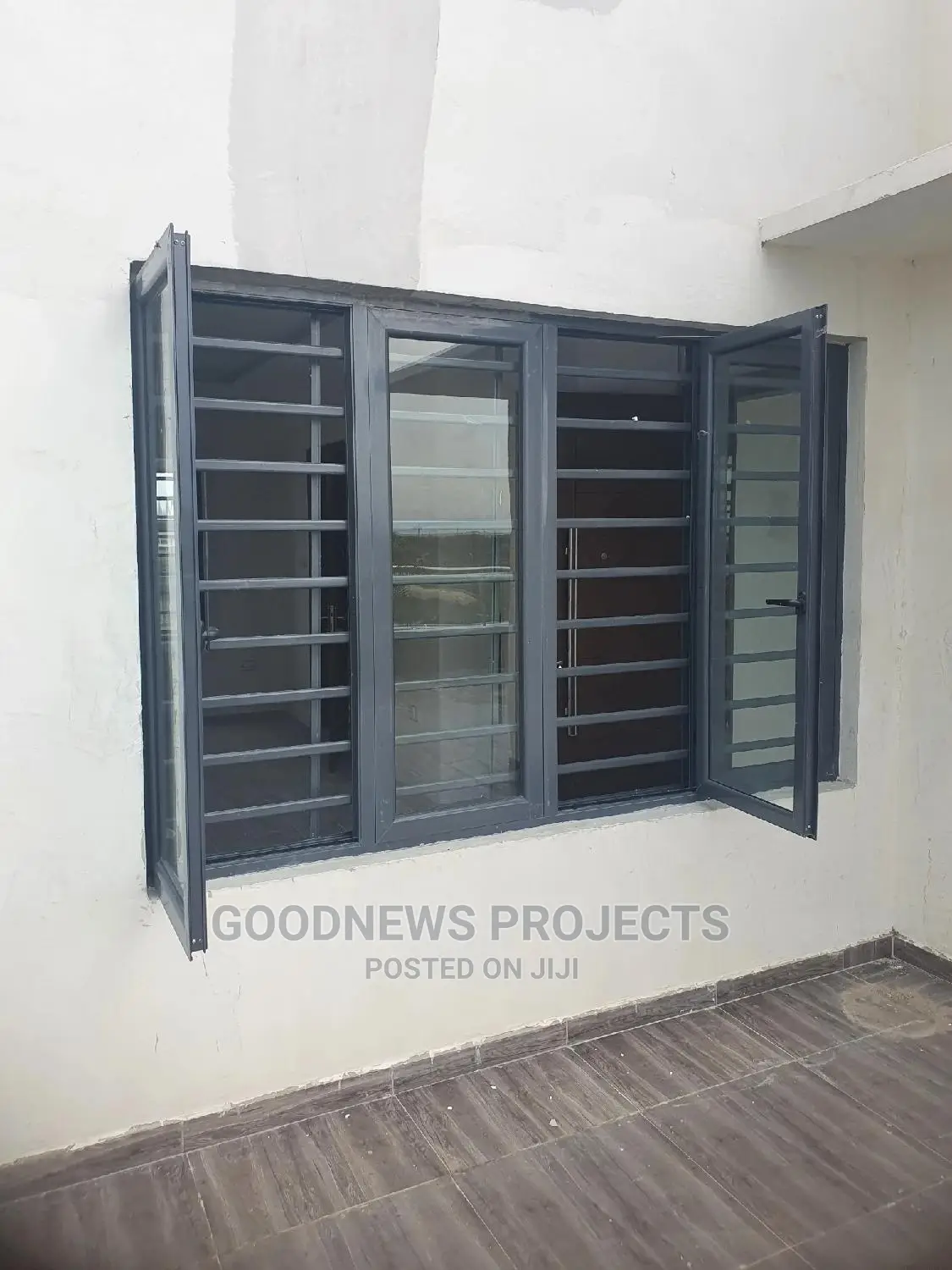 Solid Aluminium Casement Window