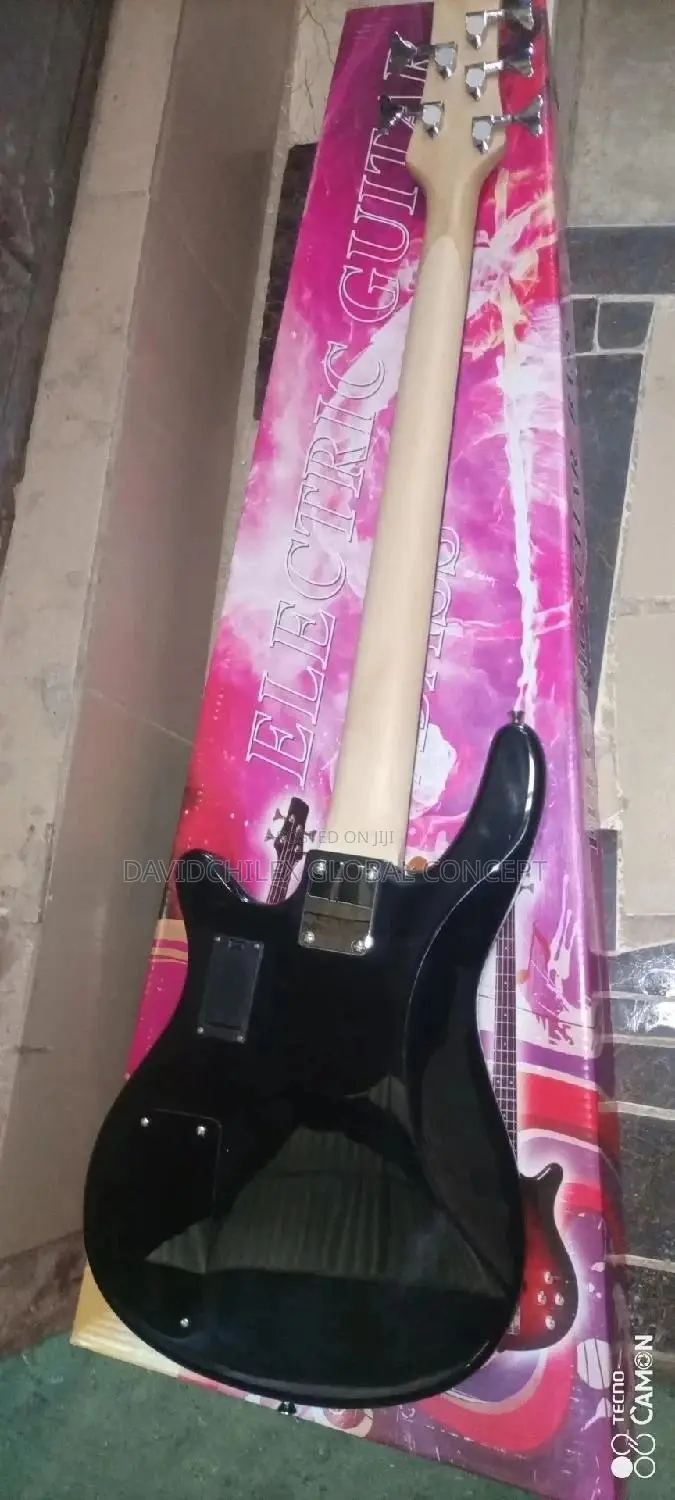 Wellsound 5 Strings Active Bass Guitar in Ojo Musical Instruments