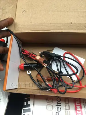Mini Inverter 1000W+Charger