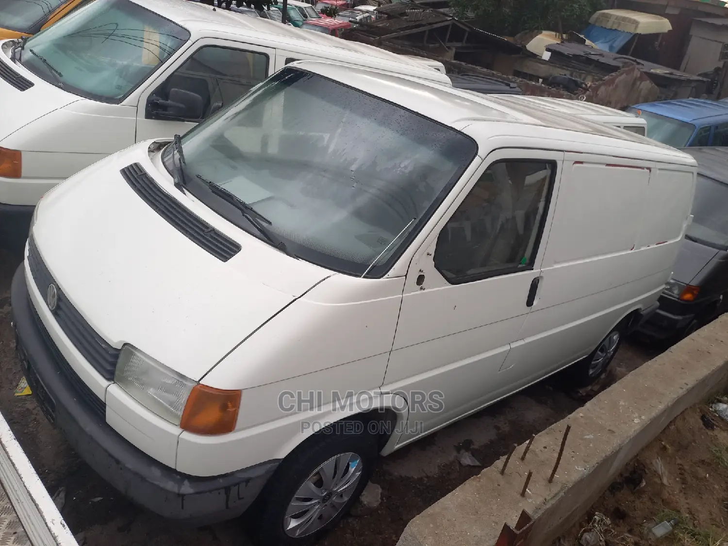Volkswagen Transporter 2006 White