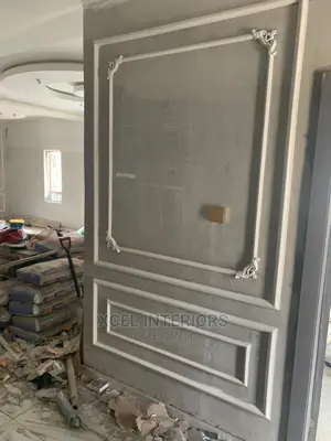 Polyurethane Wall Cornice/ Wainscoting