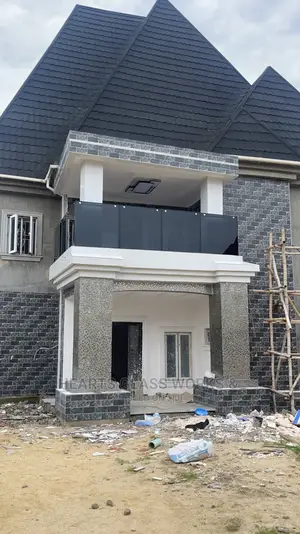 10mm Tempered Glass Railing Base Rail