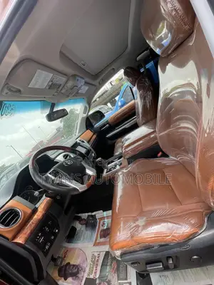 Toyota Tundra 2017 Brown