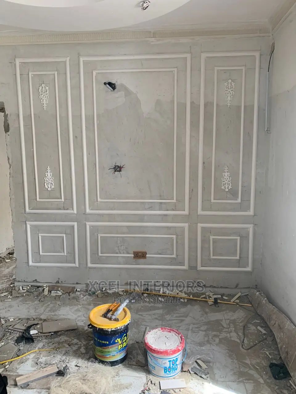 Polyurethane Wall Cornice/ Wainscoting